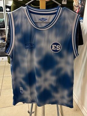 El Salvador Umbro Basketball Jersey Blue & White Tie-Dye Men’s Size Medium